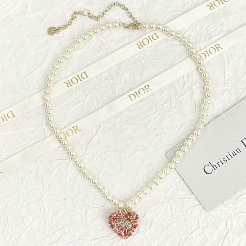 chr1st1an D10r necklaces